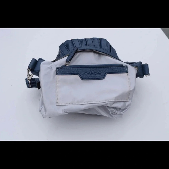 Calvin Klein shoulder bag - Picture 5 of 13